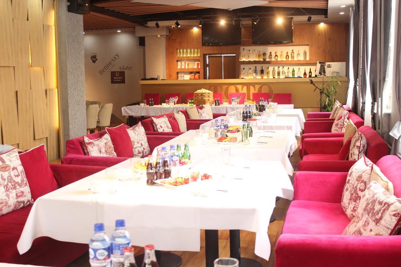 Toto Hotel Ulánbátor Kültér fotó